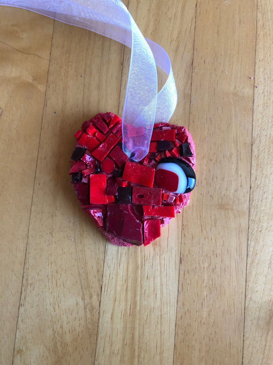 WinterCreek Mosaics Small work “Red Rave” heart mosaic